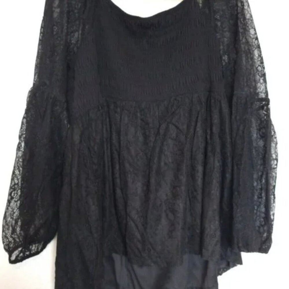 Torrid 2X Lacey Top